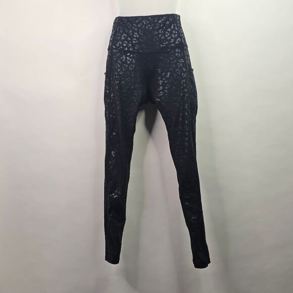 Black Leopard Print Highwaist Leggings - Picture 5 of 8